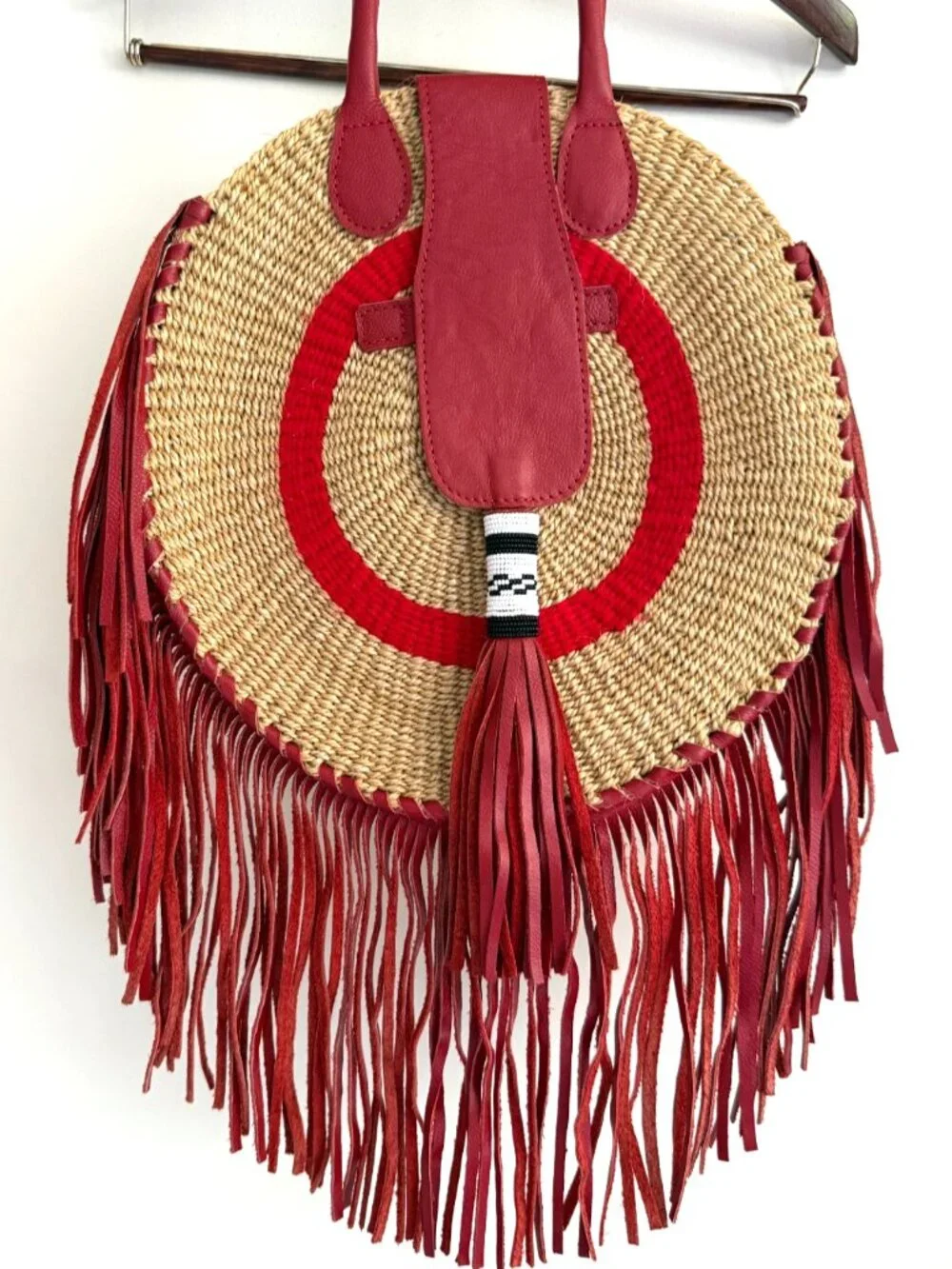 WOVEN SISAL LEATHER FRINGE BAG RED BEADED TASSEL DOUBLE HANDLES ROUND 14